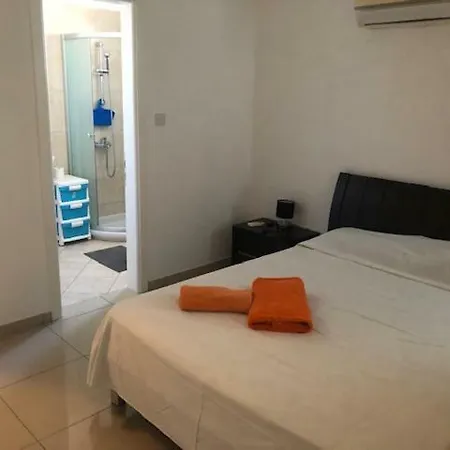 Apartment Bayview Two Bedroom *